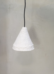 Handgemaakte lamp van papier