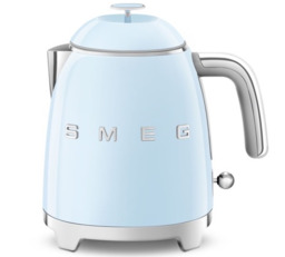 SMEG Waterkoker mini licht blauw €129,00 nu €110,00 SMEG Waterkoker mini licht blauw €129,00 nu €110,00