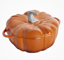STAUB LA COCOTTE Cocotte 24 cm / 3,25 l, Pompoen, Kanneel Staub € 319,00 nu € 249,00 € STAUB LA COCOTTE Cocotte 24 cm / 3,25 l, Pompoen, Kanneel Staub € 319,00 nu € 249,00 €
