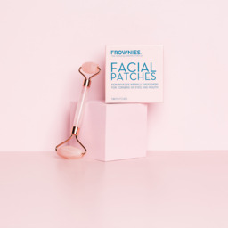 Rose Quarts Roller & Facial Patches voor de oog- en mondhoeken Rose Quarts Roller & Facial Patches voor de oog- en mondhoeken