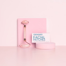 Rose Quarts Roller & Facial Patches voor het voorhoofd en tussen de ogen Rose Quarts Roller & Facial Patches voor het voorhoofd en tussen de ogen