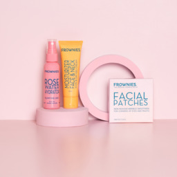 Rose Water Hydrator & Moisturizer & Facial Patches voor de mond- en ooghoeken Rose Water Hydrator & Moisturizer & Facial Patches voor de mond- en ooghoeken