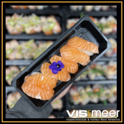 Nigiri met zalm 6 stuks 