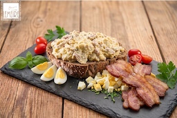 Ei met spek salade