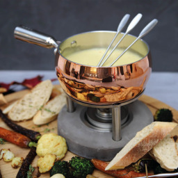 Zwitserse Kaasfondue Pikant Zwitserse Kaasfondue Pikant